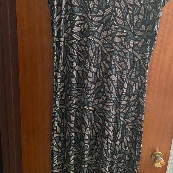 FLOOR LENGTH GREEN SUMMER DRESS (XL) - Picture 3 of 3
